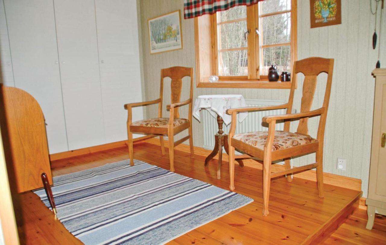 Cozy Home In Uddevalla With Wifi Haljebol Bagian luar foto